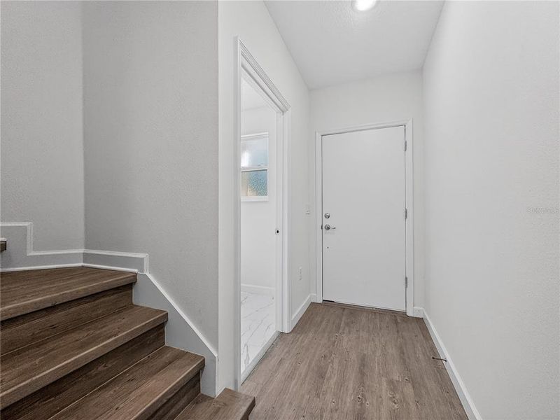 Spacious, unfurnished interior of a new home in , Davenport (Image 16).