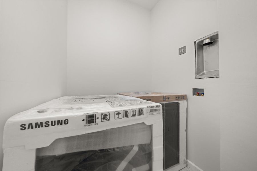 Furnished interior view inside a new home in , Lake Placid (Image 17).