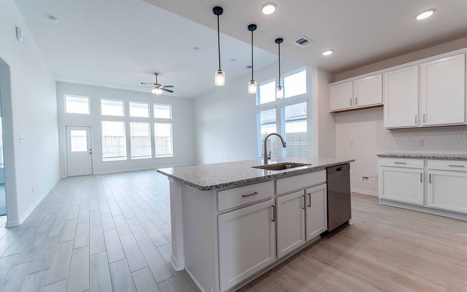 Furnished interior view inside a new home in Bay Creek, Baytown (Image 5).