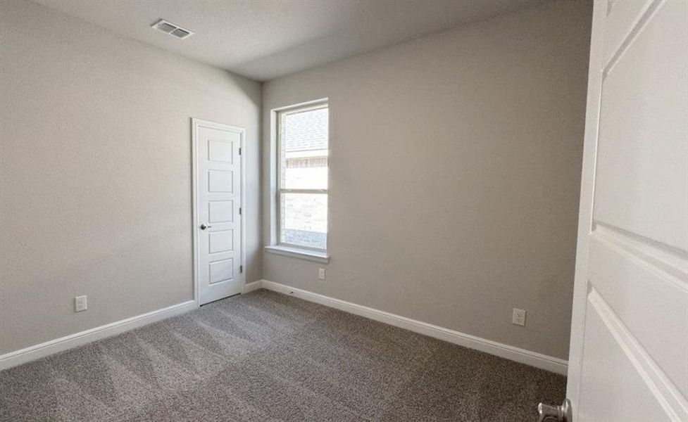 Spacious, unfurnished interior of a new home in Morningstar, Fort Worth (Image 9). Spacious, unfurnished interior of a new home in Morningstar, Fort Worth (Image 9).