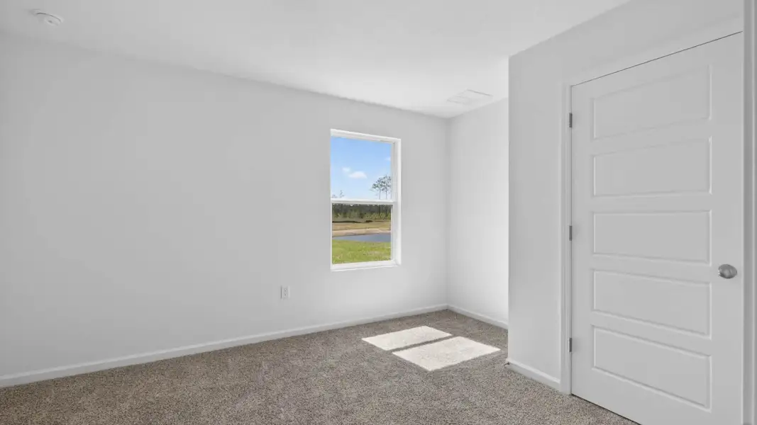 Spacious, unfurnished interior of a new home in The Arbors, Jacksonville (Image 21).