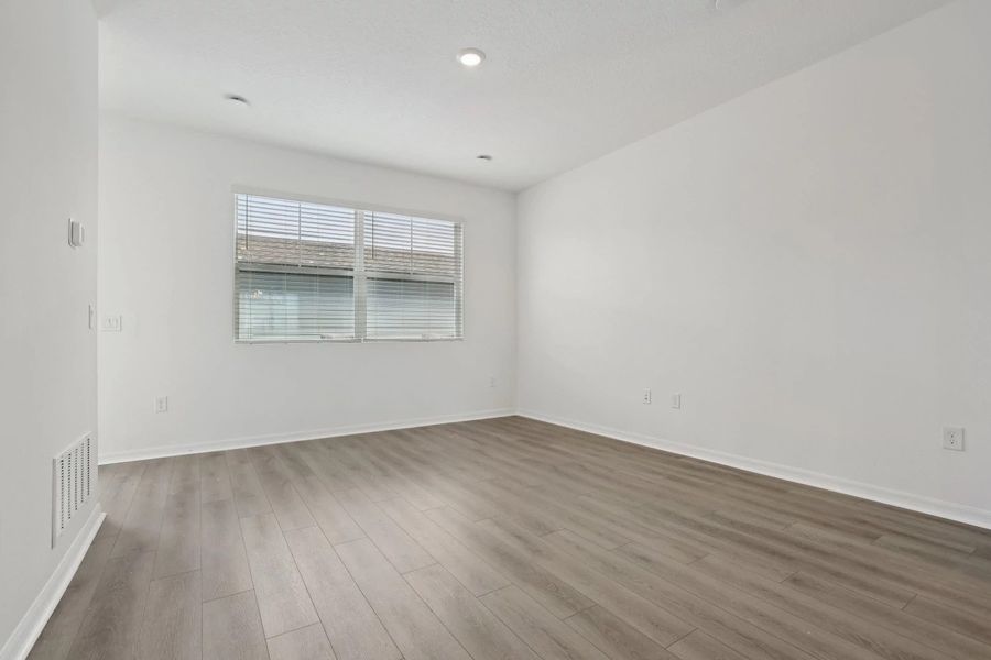 Spacious, unfurnished interior of a new home in Northlake at Ovation, Winter Garden (Image 13). Spacious, unfurnished interior of a new home in Northlake at Ovation, Winter Garden (Image 13).