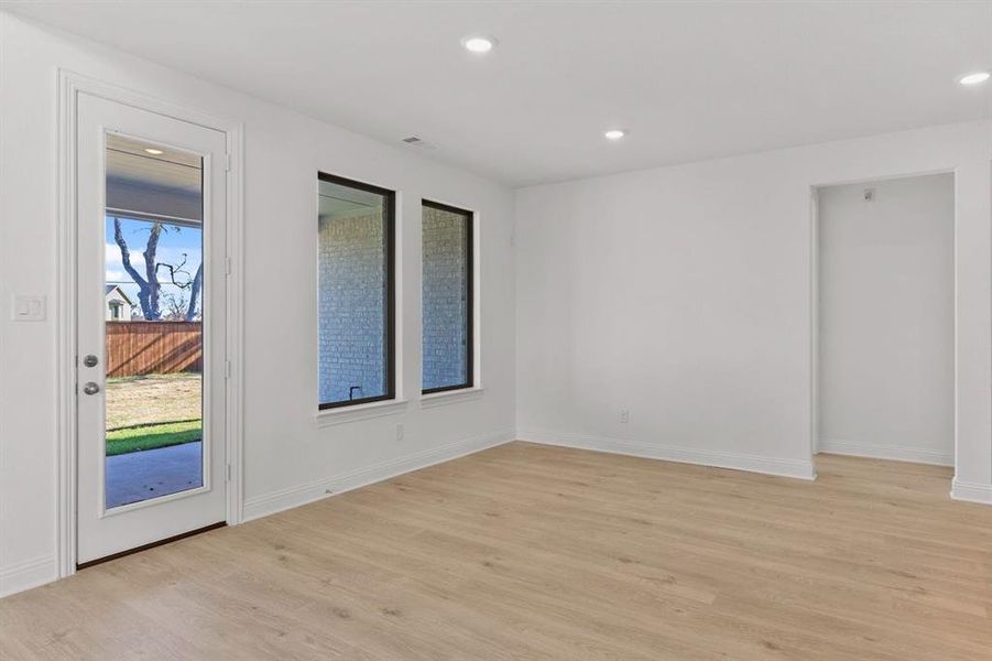 DAL_Saddle Star_Falls_2302 Sarah Drive (26)