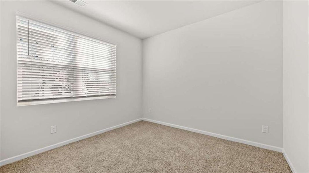 Spacious, unfurnished interior of a new home in Poplar Preserve, Newnan (Image 25).