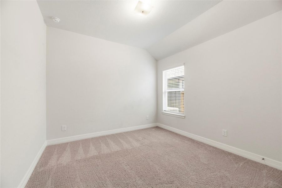 Spacious, unfurnished interior of a new home in , Fulshear (Image 16).
