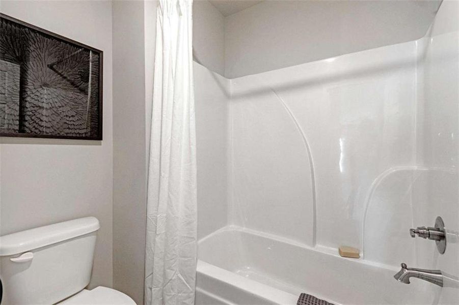 Furnished interior view inside a new home in Ridge Pointe, Athens (Image 27).