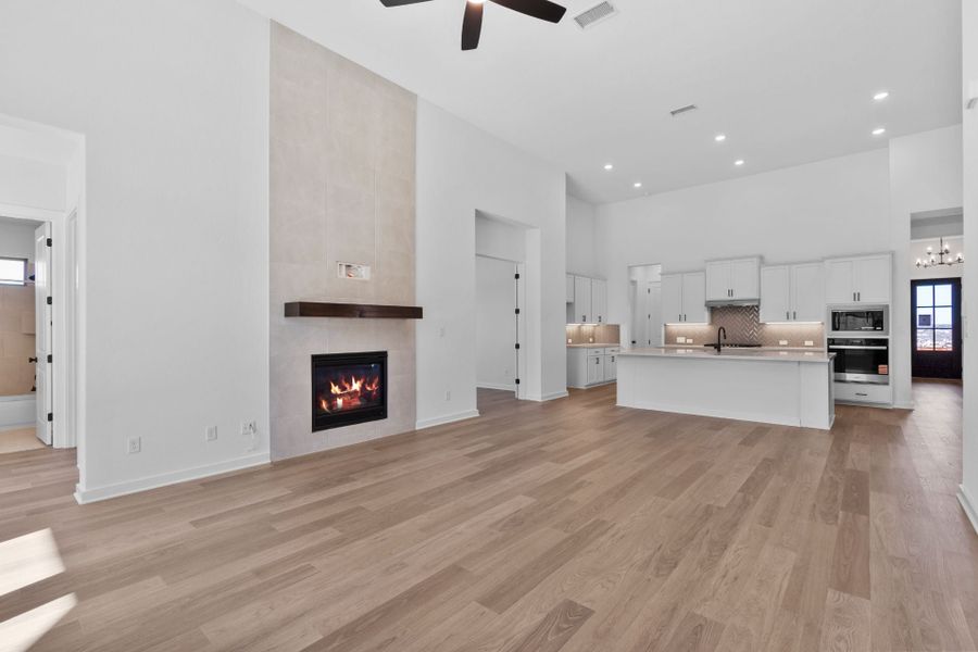 New Home in Liberty Hill, TX.  - Slide 16