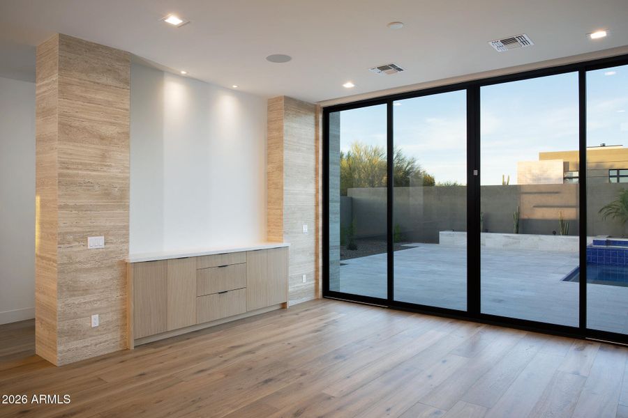 26-010(DOM)265 26-010(DOM)265