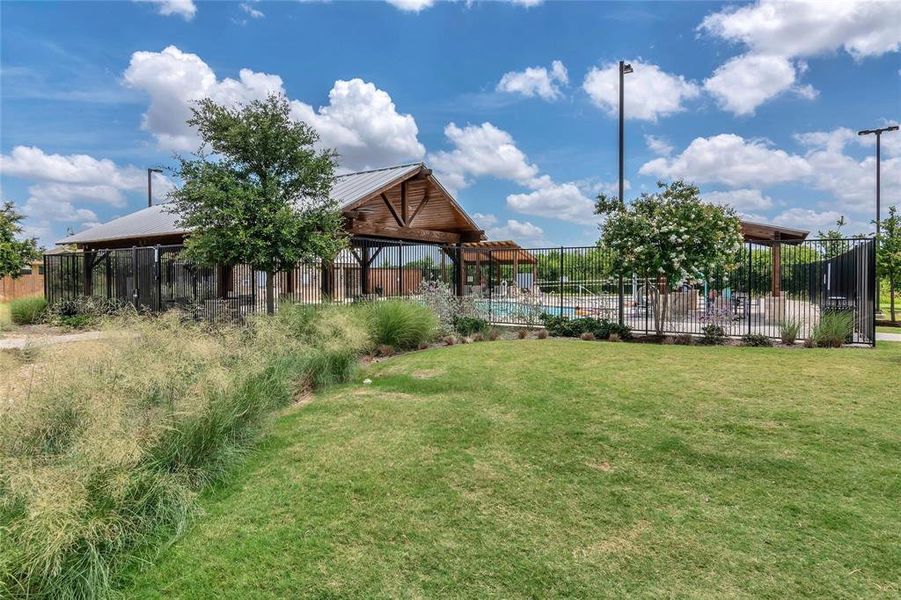 Community amenities in , Fort Worth (Image 27).