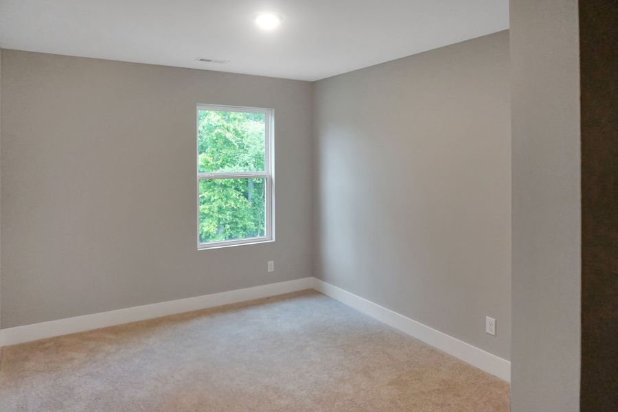 Representative unfurnished interior of a home built from the Anderson by Parkside Builders in Givens Park, Chattanooga (Image 24).