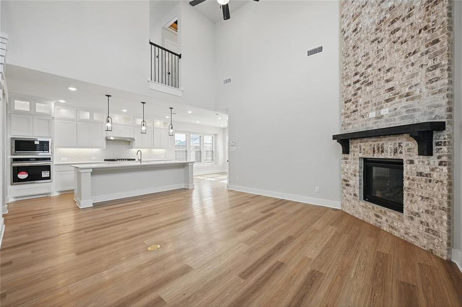 1851RosedaleAveKIMBA010 1851RosedaleAveKIMBA010