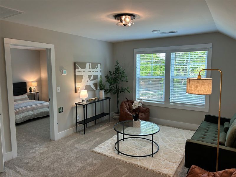 Furnished interior view inside a new home in Edwards Ridge, Central (Image 26).