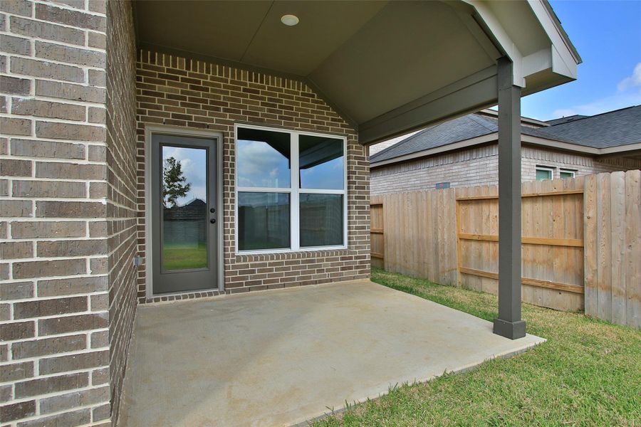 Exterior details and patio area of a home in Cypress Green, Hockley (Image 2). Exterior details and patio area of a home in Cypress Green, Hockley (Image 2).