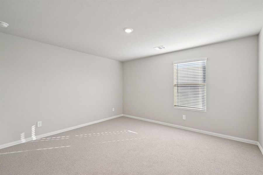 Spacious, unfurnished interior of a new home in Lakehaven - Signature Series, Farmersville (Image 33). Spacious, unfurnished interior of a new home in Lakehaven - Signature Series, Farmersville (Image 33).