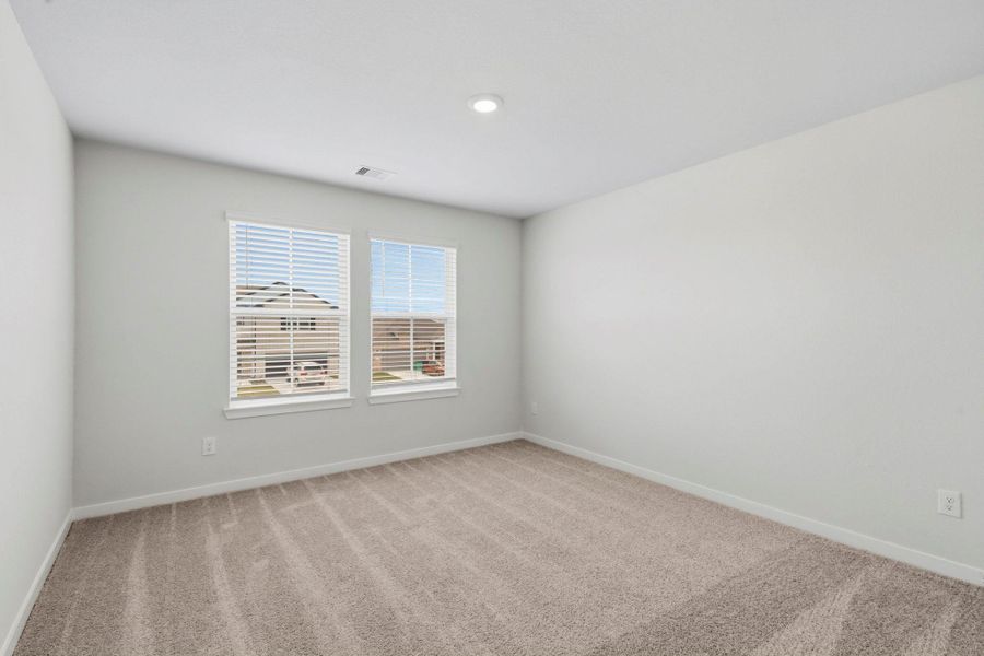 Spacious, unfurnished interior of a new home in Sunterra Lakes, Brookshire (Image 22). Spacious, unfurnished interior of a new home in Sunterra Lakes, Brookshire (Image 22).