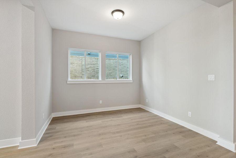 Spacious, unfurnished interior of a new home in , Katy (Image 39).
