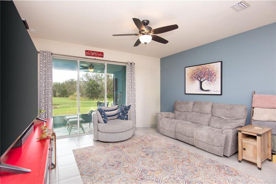 Furnished interior view inside a new home in , Bradenton (Image 13).
