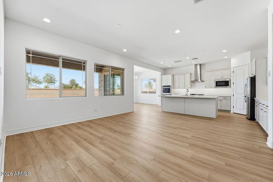 hj-az-phoenix-legado-landmark-cambridge- hj-az-phoenix-legado-landmark-cambridge-