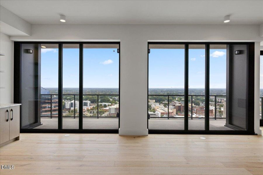 13-115 Morris St #2401