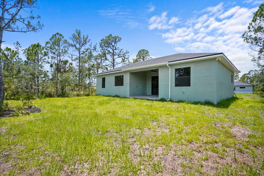 Exterior details and patio area of a home in , Port Charlotte (Image 22). Exterior details and patio area of a home in , Port Charlotte (Image 22).