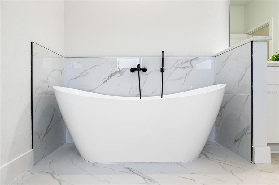 Close-up of interior finishes inside a home in , Ocala (Image 14). Close-up of interior finishes inside a home in , Ocala (Image 14).