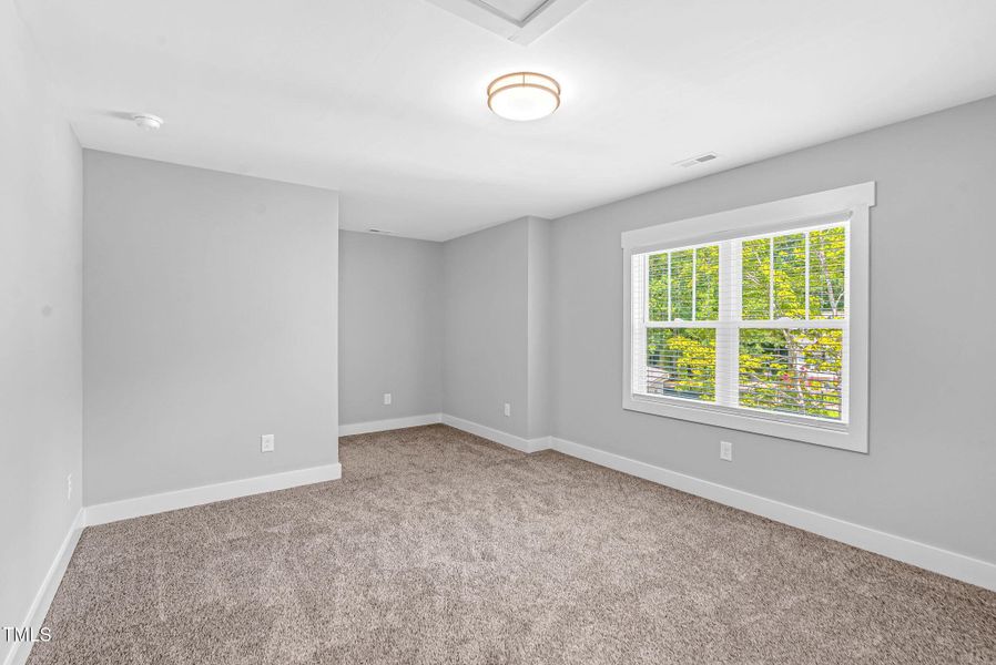 1004 Snow Peak Court-77