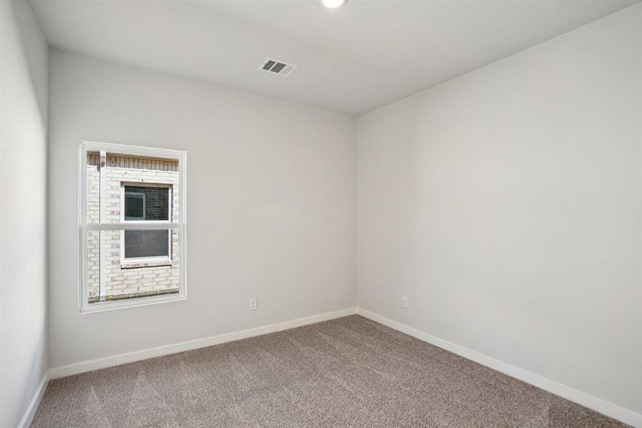 Spacious, unfurnished interior of a new home in Lone Oak, Alvarado (Image 27). Spacious, unfurnished interior of a new home in Lone Oak, Alvarado (Image 27).