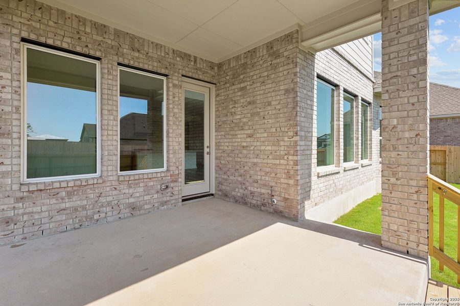 Image 30 of a home in Stillwater Ranch 60'.