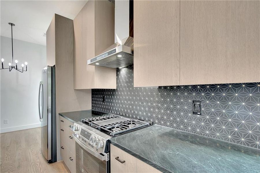 Furnished interior view inside a new home in , Atlanta (Image 35).