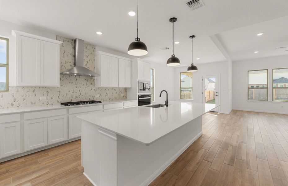 Furnished interior view inside a new home in Crescent Bluff, Georgetown (Image 14).