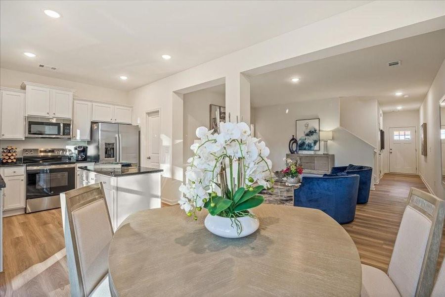 Furnished interior view inside a new home in Shoals Crossing, Conyers (Image 17).