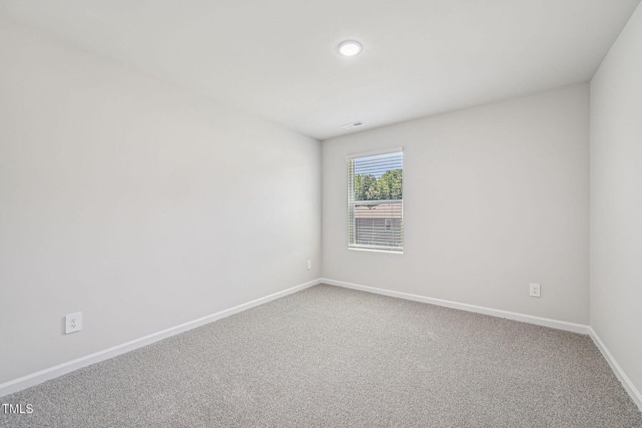 34-web-or-mls-Raleigh - Oak Manor - 721