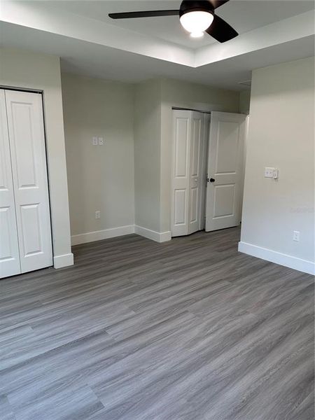 Spacious, unfurnished interior of a new home in , Gainesville (Image 10).