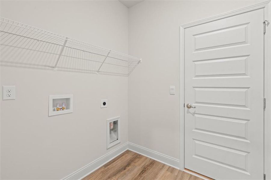 Spacious, unfurnished interior of a new home in Canterbury Villas, Carrollton (Image 15).