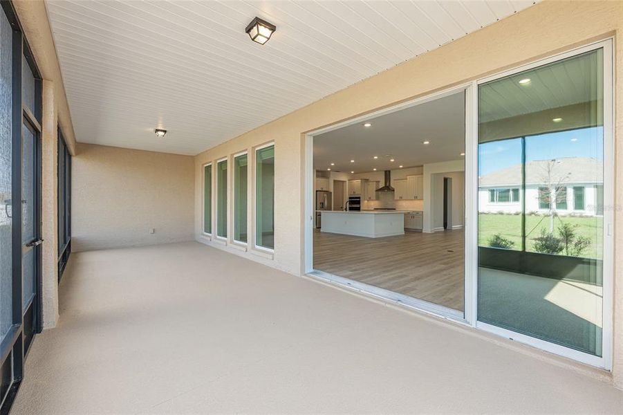 Exterior details and patio area of a home in , Ocala (Image 34).