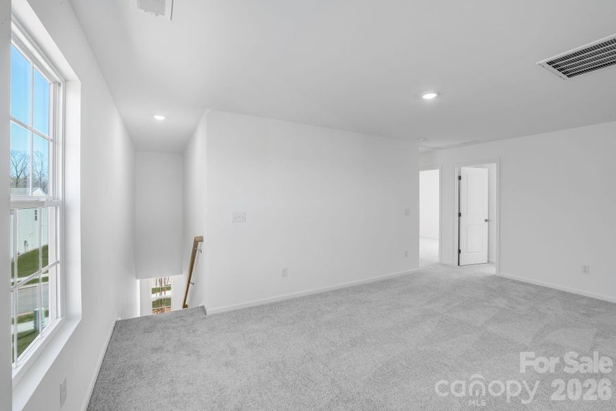 Spacious, unfurnished interior of a new home in Cleveland Hill, Shelby (Image 20).