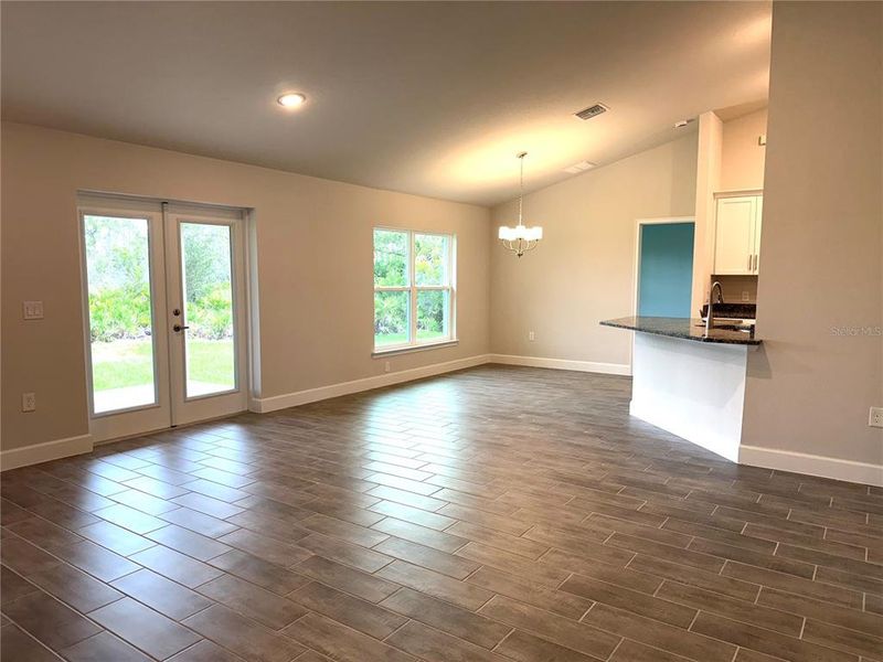 Spacious, unfurnished interior of a new home in Rotonda, Rotonda West (Image 11).