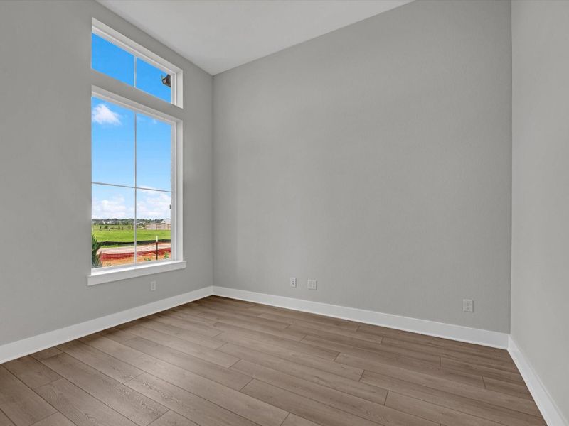 Spacious, unfurnished interior of a new home in Pecan Ridge, Fulshear (Image 18). Spacious, unfurnished interior of a new home in Pecan Ridge, Fulshear (Image 18).