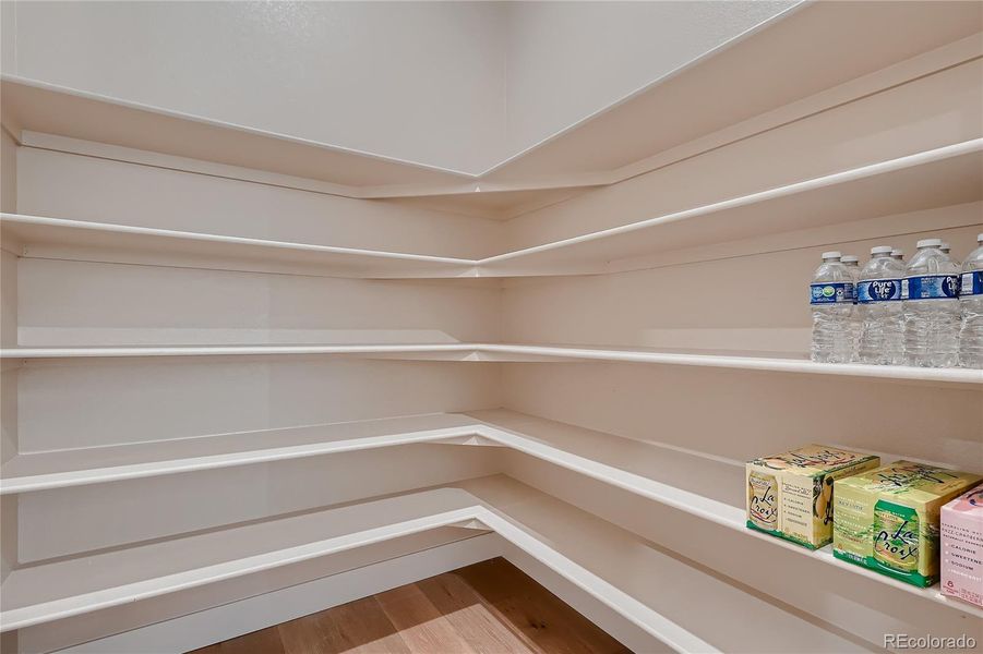 Image 47 of a home in .