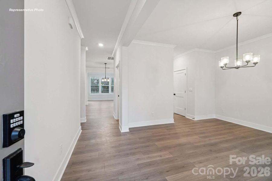 Spacious, unfurnished interior of a new home in Oak Grove Hill, Huntersville (Image 11).