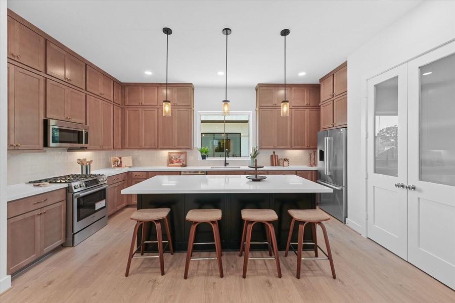 Furnished interior view inside a new home in Commonwealth Park, Houston (Image 5).