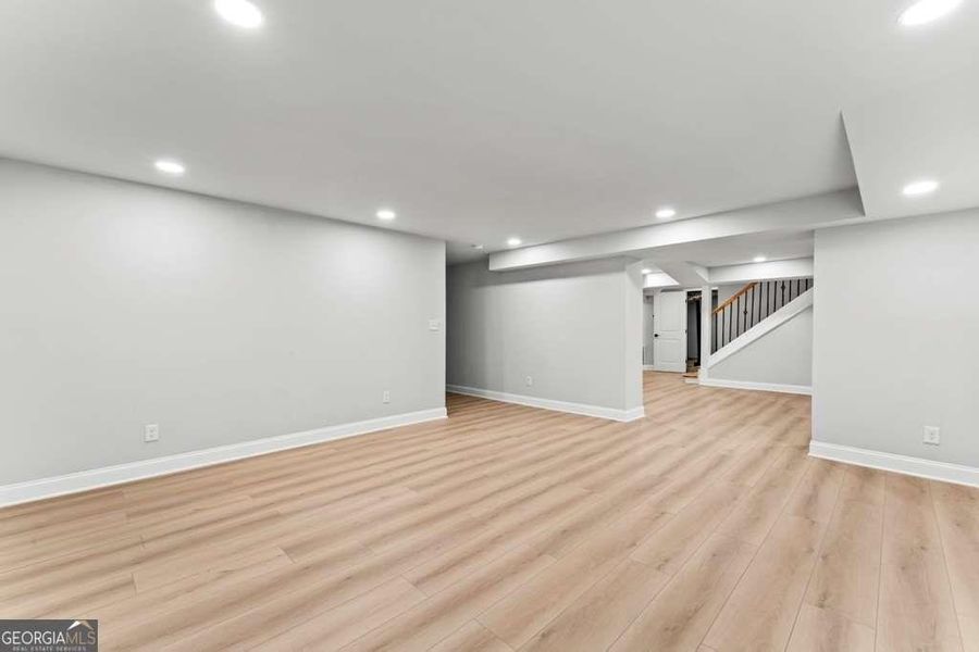 Spacious, unfurnished interior of a new home in , Atlanta (Image 13). Spacious, unfurnished interior of a new home in , Atlanta (Image 13).