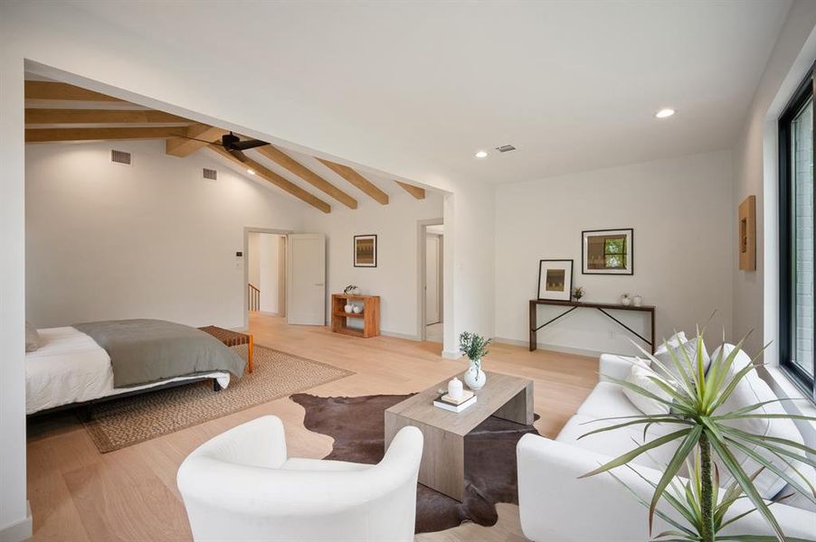 Furnished interior view inside a new home in , Dallas (Image 32).