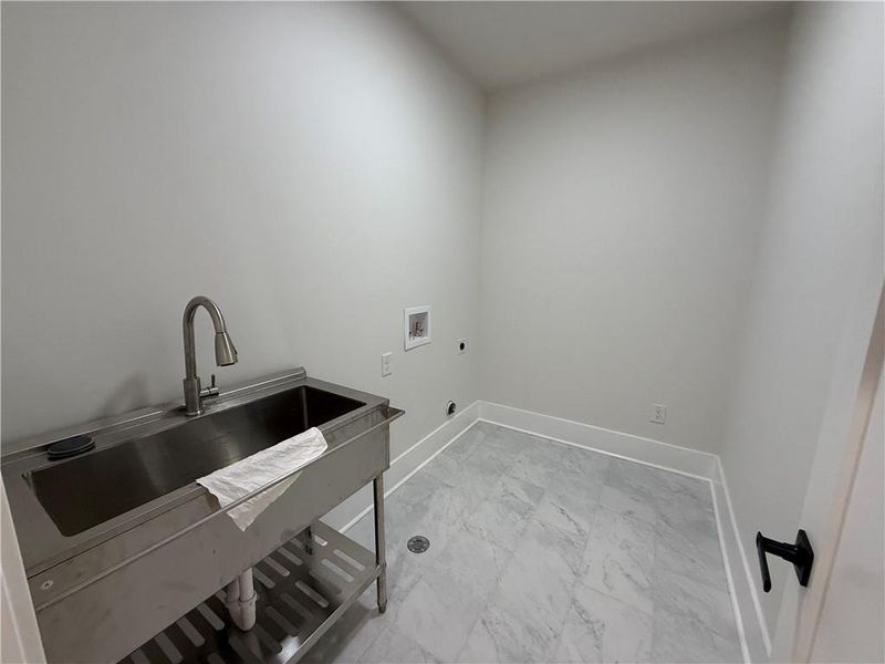 Furnished interior view inside a new home in , Marietta (Image 12).