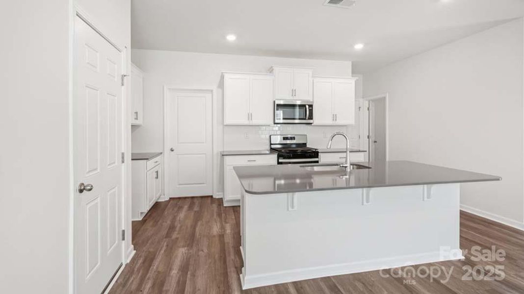 Furnished interior view inside a new home in Wallace Springs, Statesville (Image 5). Furnished interior view inside a new home in Wallace Springs, Statesville (Image 5).