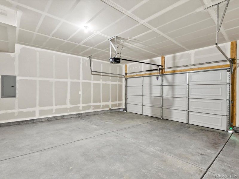 Image 18 of a home in Horizon Uptown: The Meadow Collection. Image 18 of a home in Horizon Uptown: The Meadow Collection.