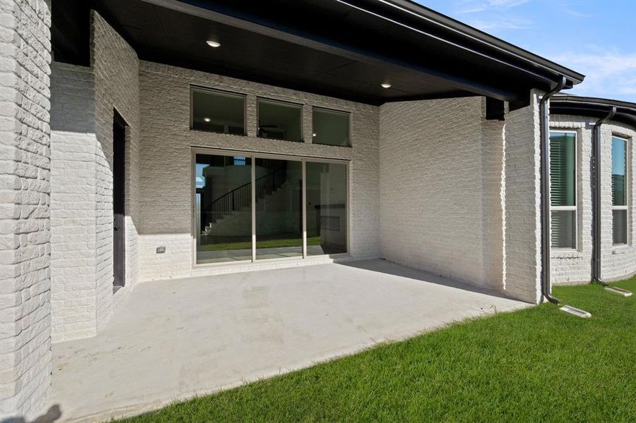 2100 Rockhopper- Back-3 2100 Rockhopper- Back-3