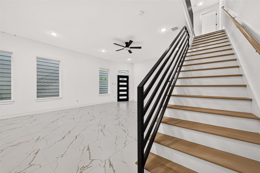 Spacious, unfurnished interior of a new home in , Houston (Image 42).