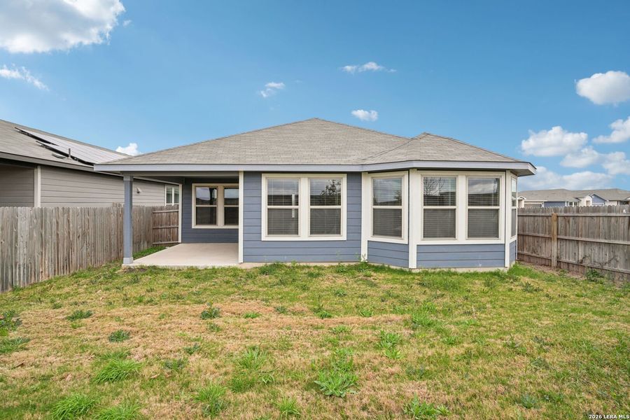 Exterior details and patio area of a home in Catalina, Converse (Image 21).