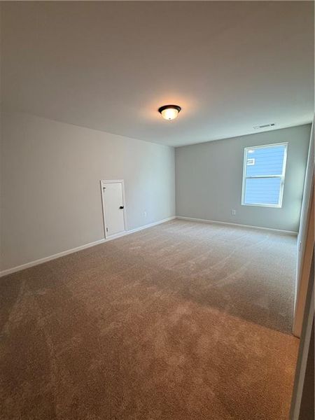 Spacious, unfurnished interior of a new home in , Lilburn (Image 31). Spacious, unfurnished interior of a new home in , Lilburn (Image 31).